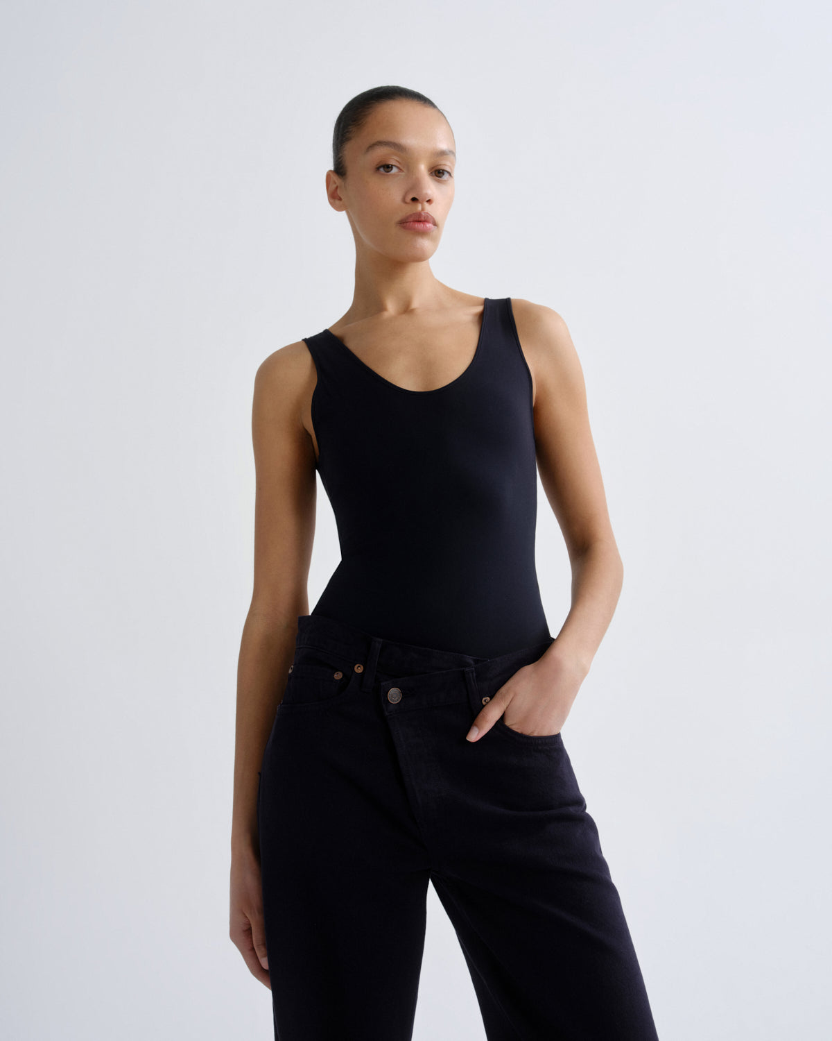 agolde-tora-navy-bodysuit-body-dunkelblau image 1