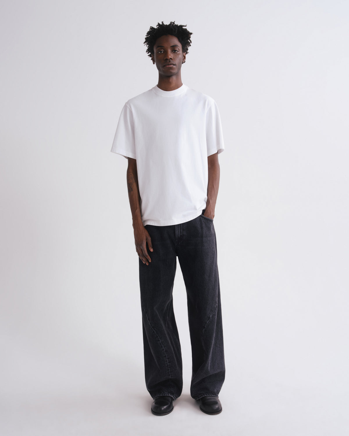 agolde-asha-mock-neck-tee-t-shirt-wei-slim-fit image 3