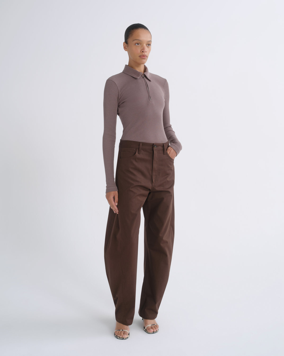 agolde-luna-trouser-stoffhose-deep-roast-tapered-braun image 4