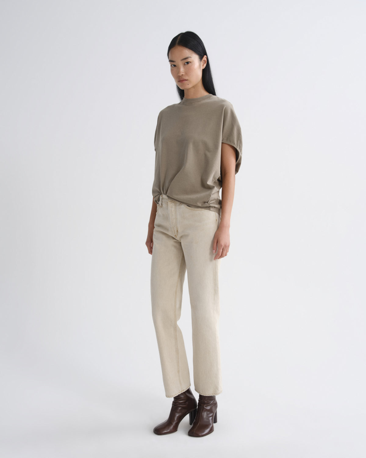 agolde-lana-jean-arena-straight-jeans-beige image 4