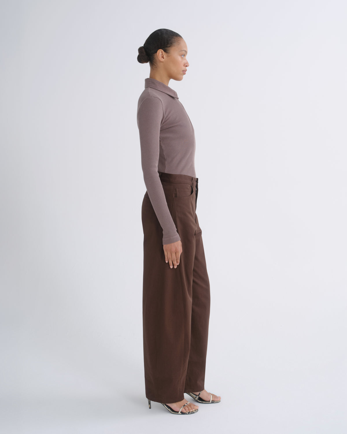 agolde-luna-trouser-stoffhose-deep-roast-tapered-braun image 3