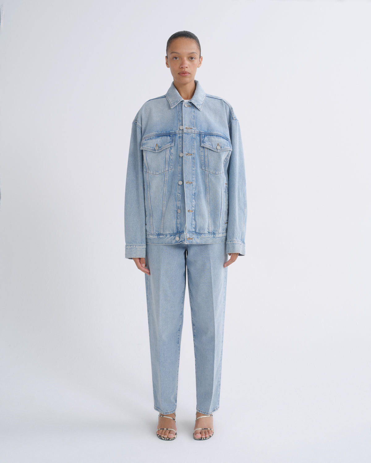 agolde-evin-jacket-jeansjacke-scroll-helles-indigo image 5
