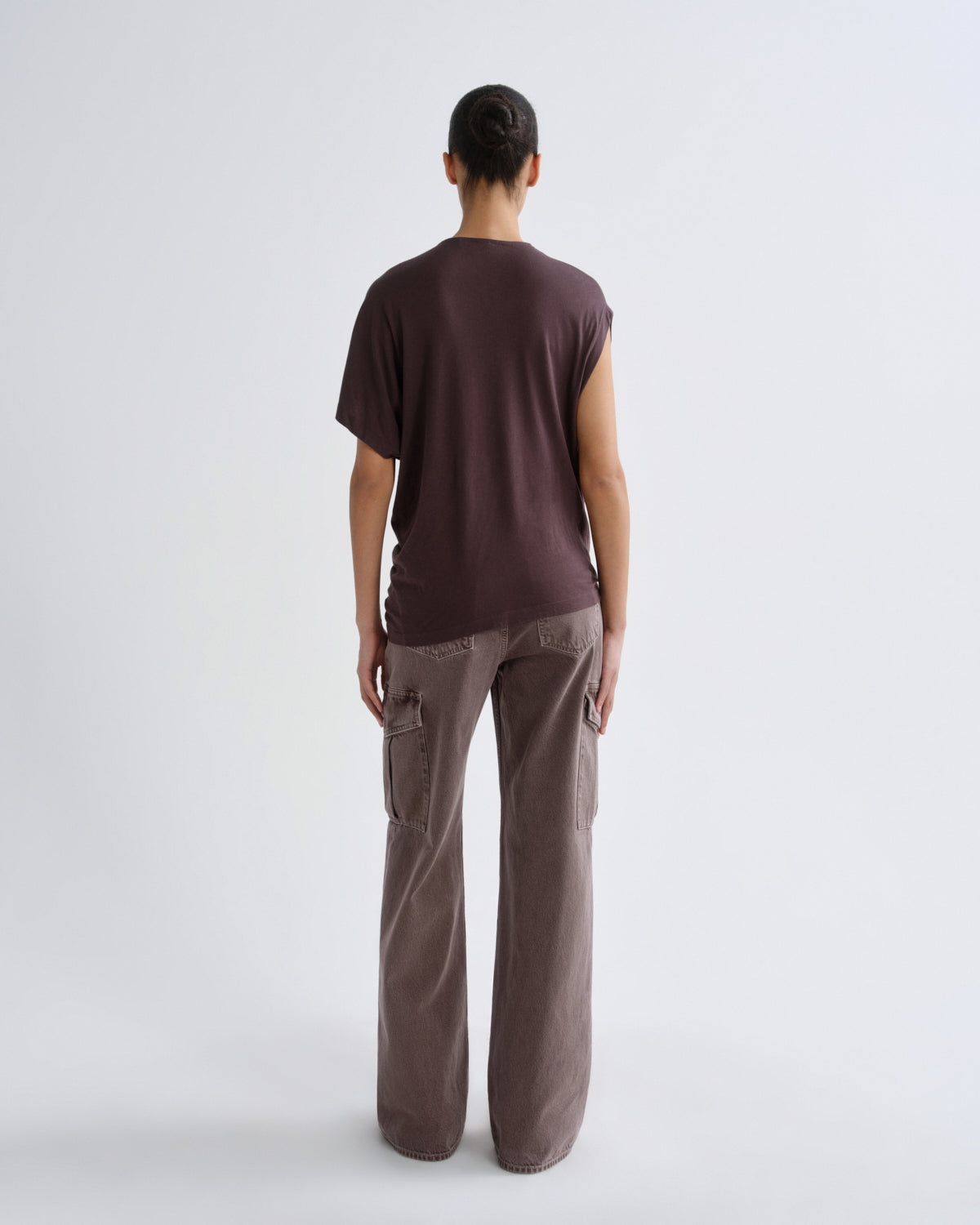 agolde-milena-twist-tee-top-raisin-lila-drapiert image 2