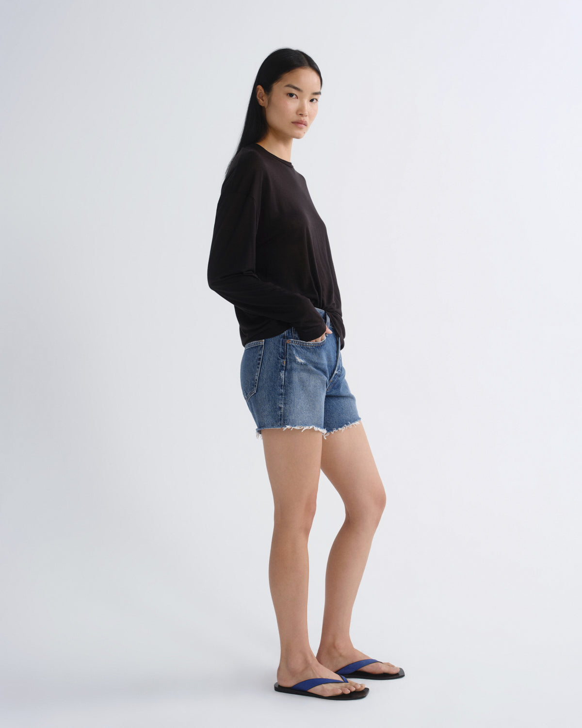 agolde-parker-long-short-upshot-jeansshorts-high-waist image 3
