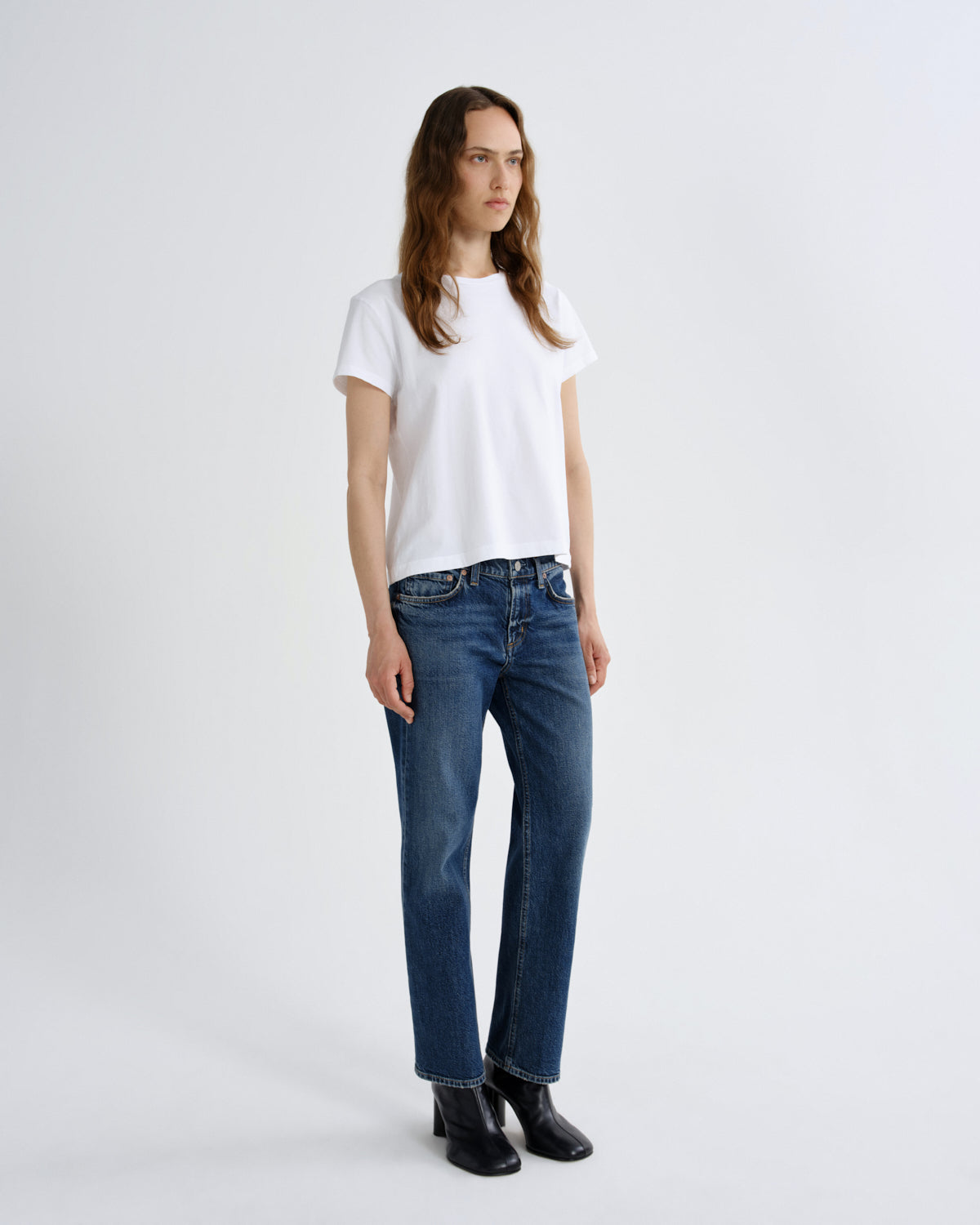 agolde-stovepipe-29-jeans-slick-low-rise-stretch image 3