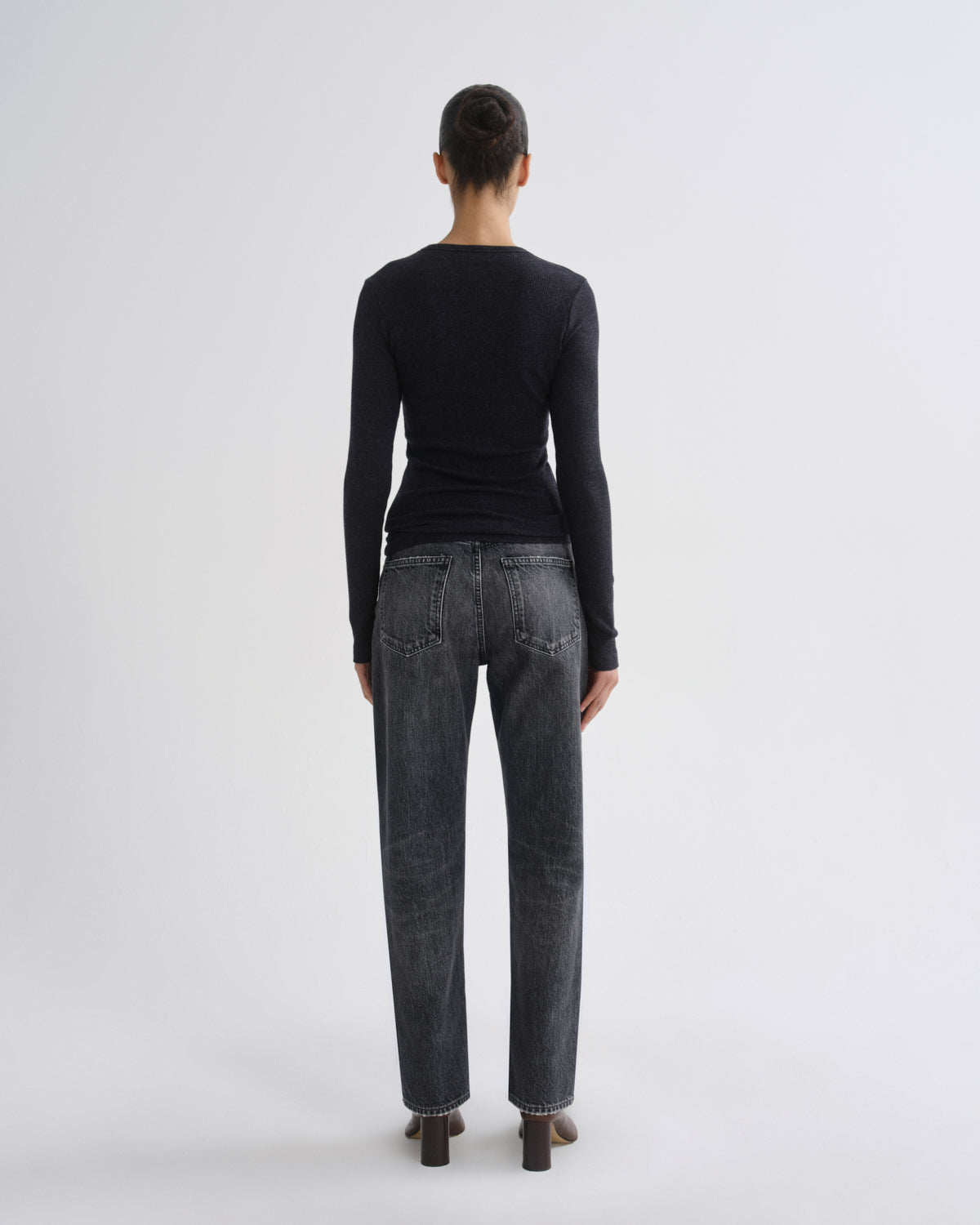 agolde-delphi-obscura-longsleeve-slim-navy image 2
