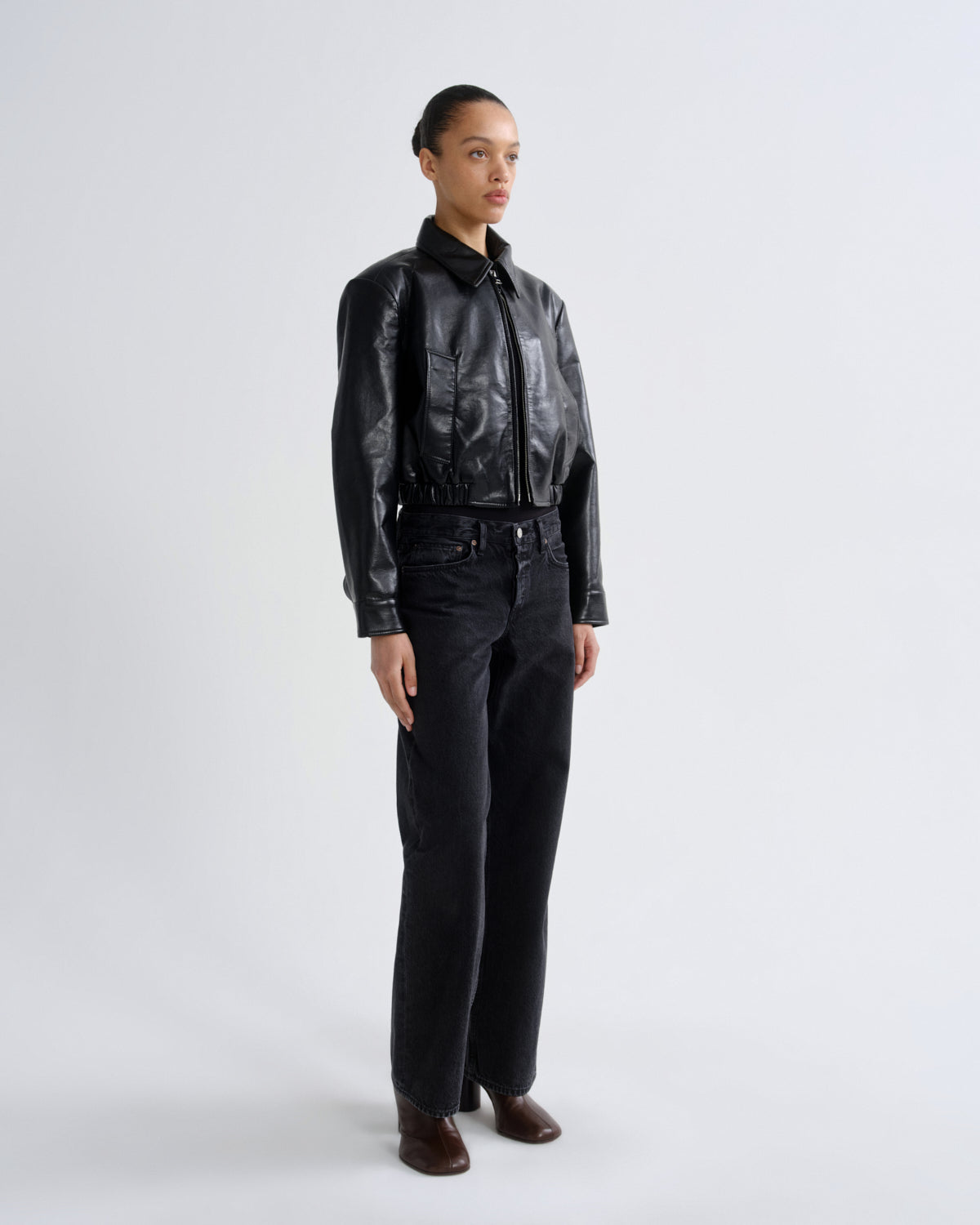 agolde-low-rise-loose-weightless-vanta-schwarz-damen image 4