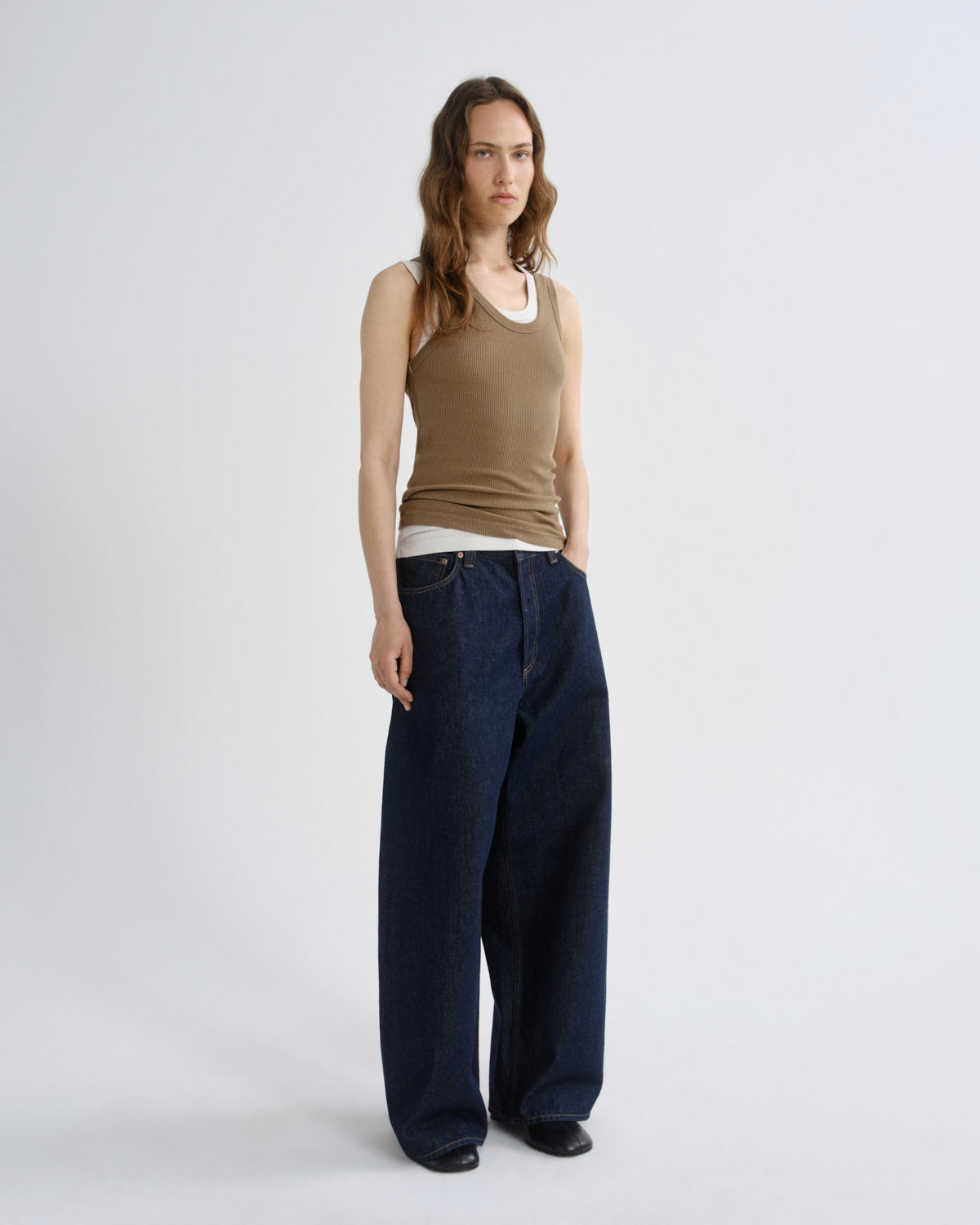agolde-poppy-tank-top-hamoa-beige-bio-baumwolle image 5