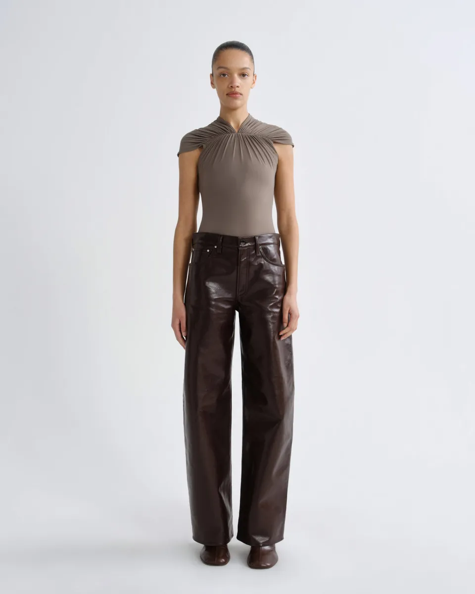 agolde-arc-jean-32-lederhose-madera-braun-recycling-leder image 1