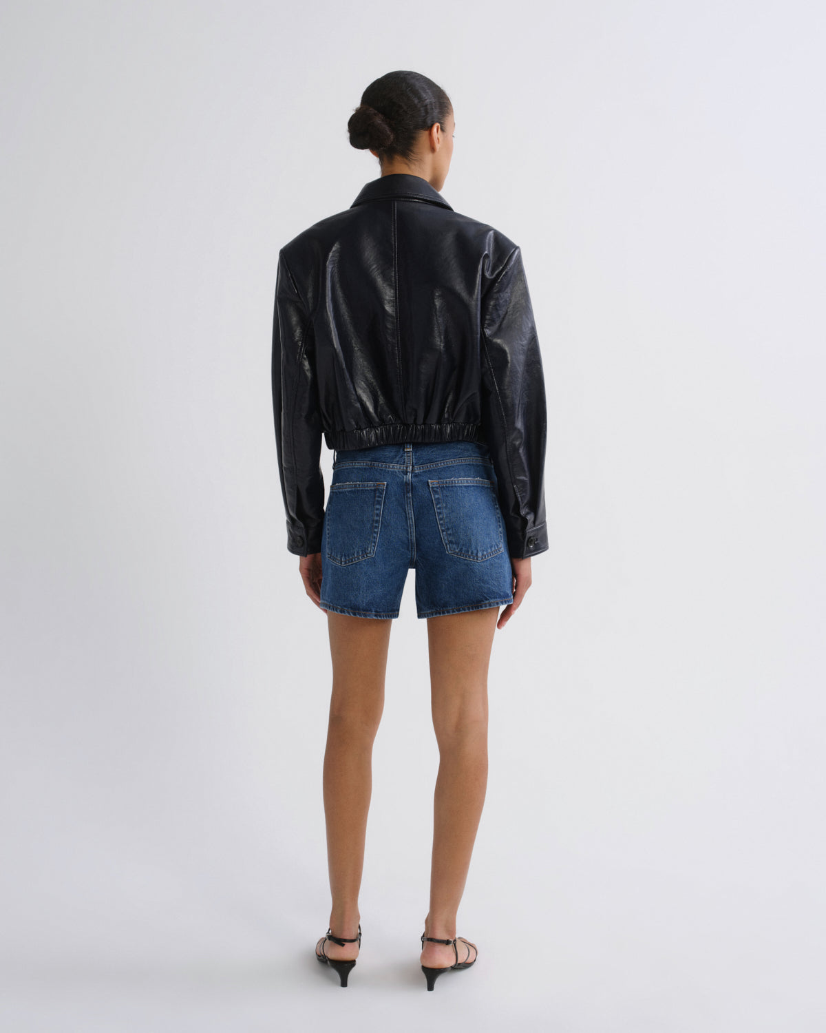 agolde-parker-long-short-jeansshorts-enamour-indigo-damen image 2