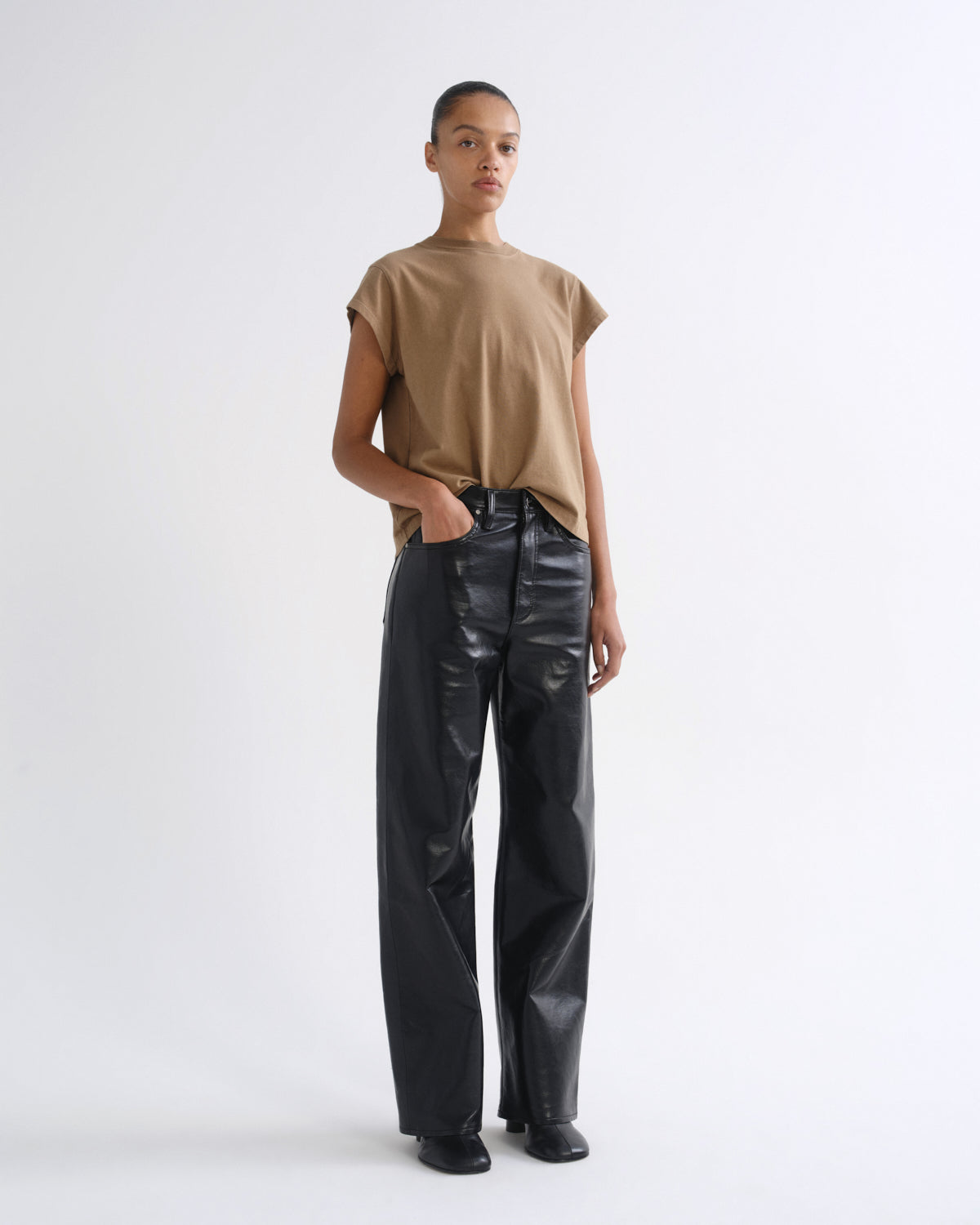 agolde-bryce-cap-sleeve-t-shirt-hamoa-beige image 4