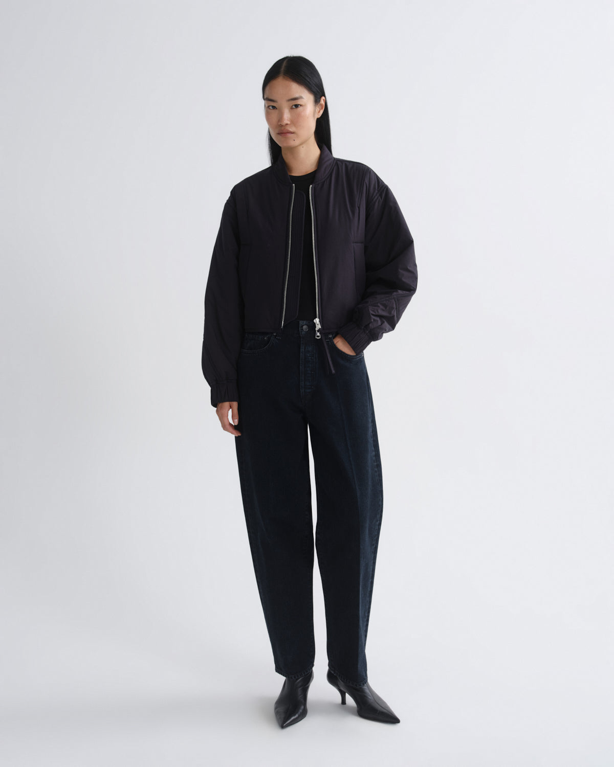 agolde-leni-bomberjacke-obscura-navy-schwarzblau image 3
