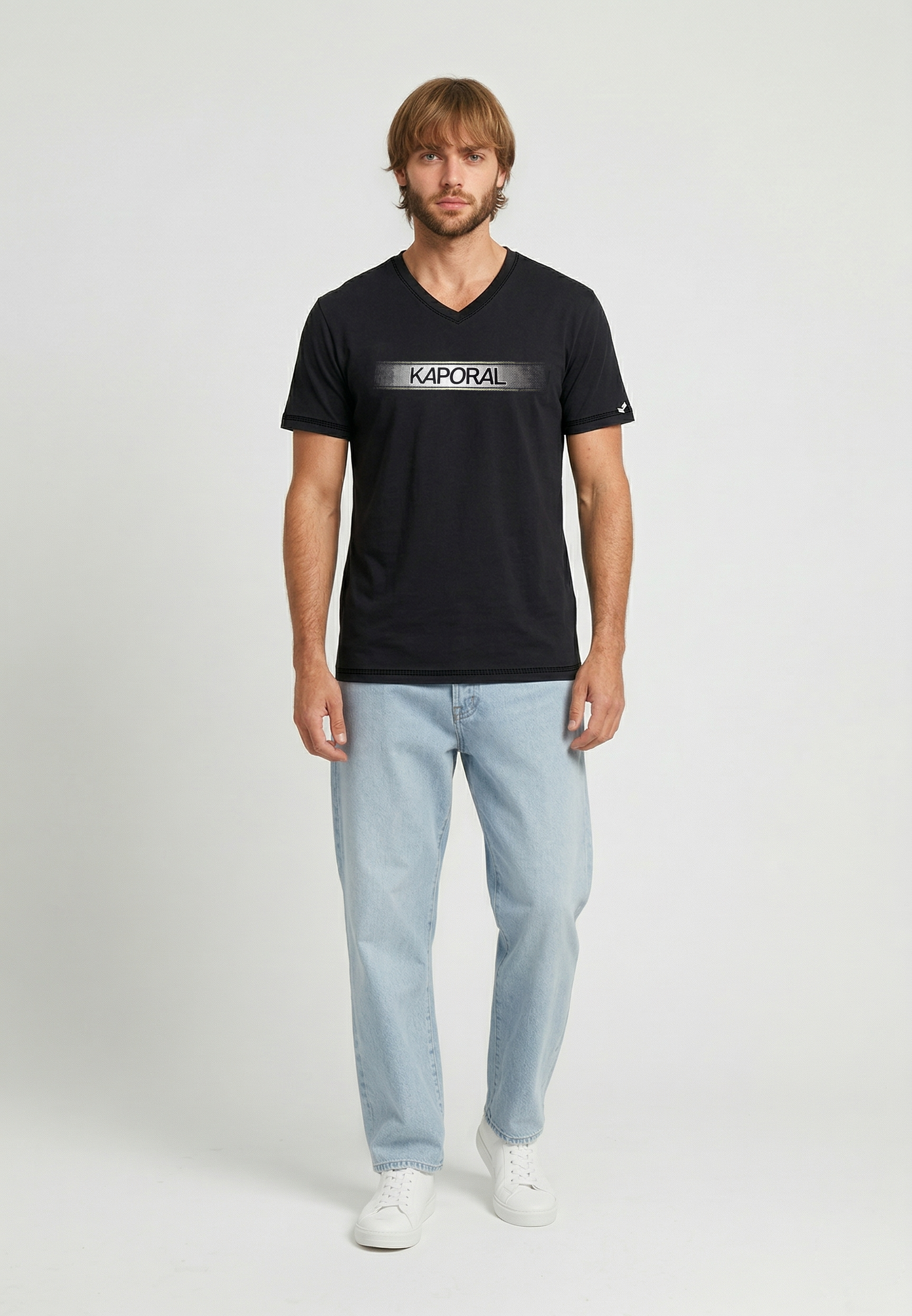 kaporal-brad-t-shirt-herren-schwarz-slim-v-ausschnitt image 1