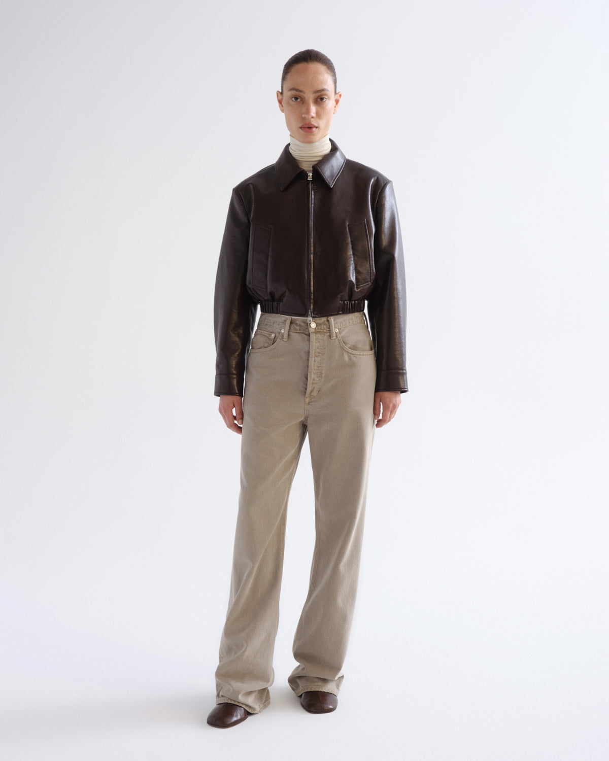 agolde-nahla-cropped-jacke-madera-damen-recycled-leder image 5