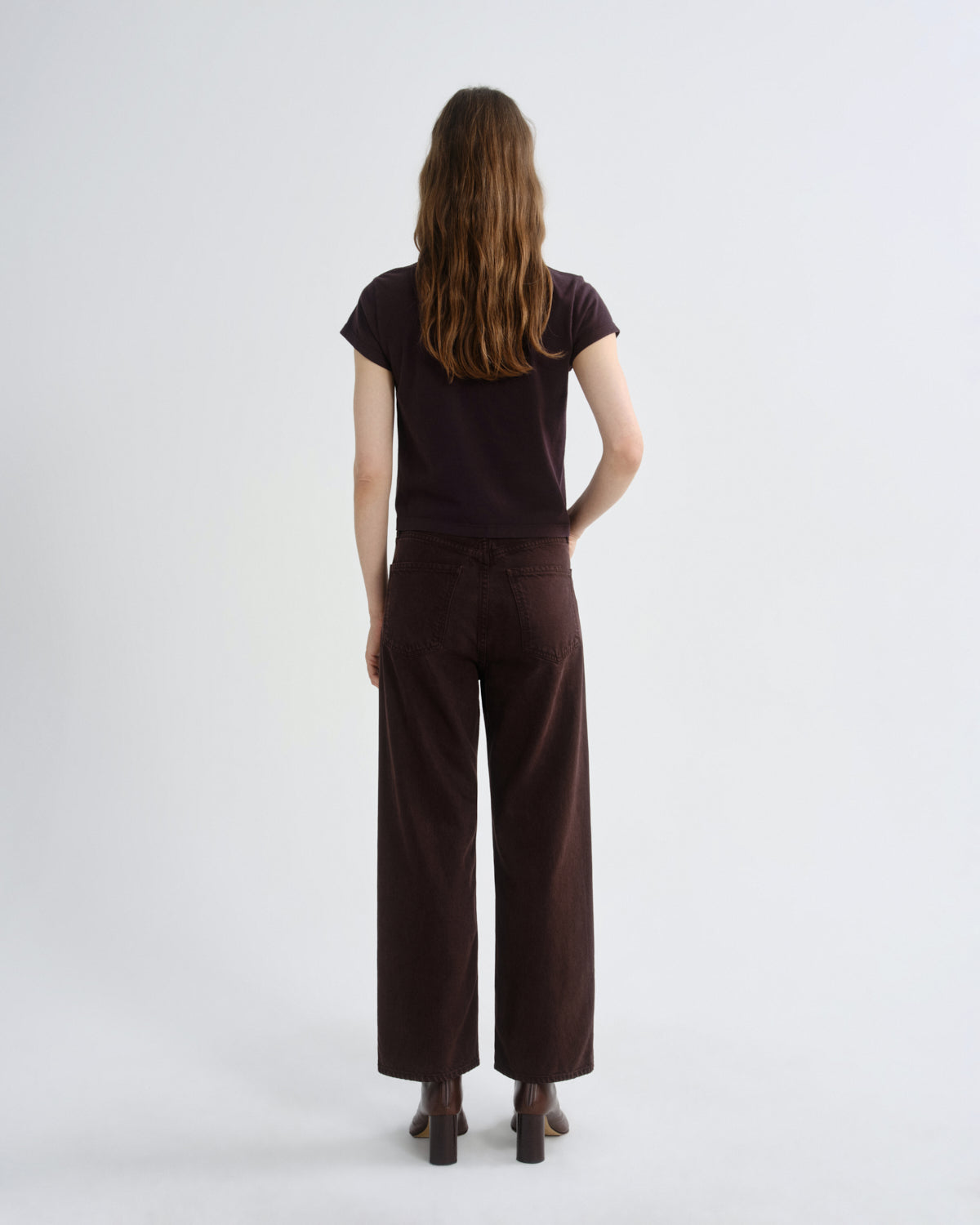agolde-adine-shrunken-tee-t-shirt-eggplant-damen image 2