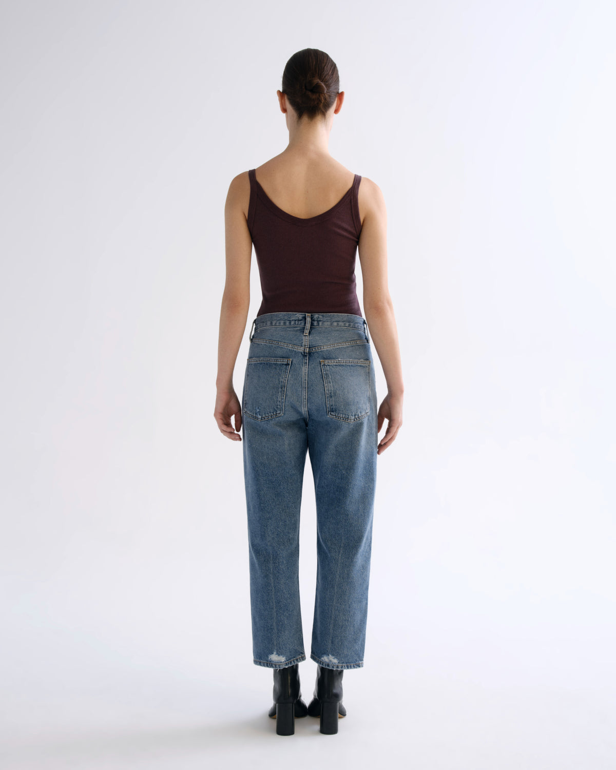 agolde-90-s-crop-straight-jeans-hooked-indigo image 2