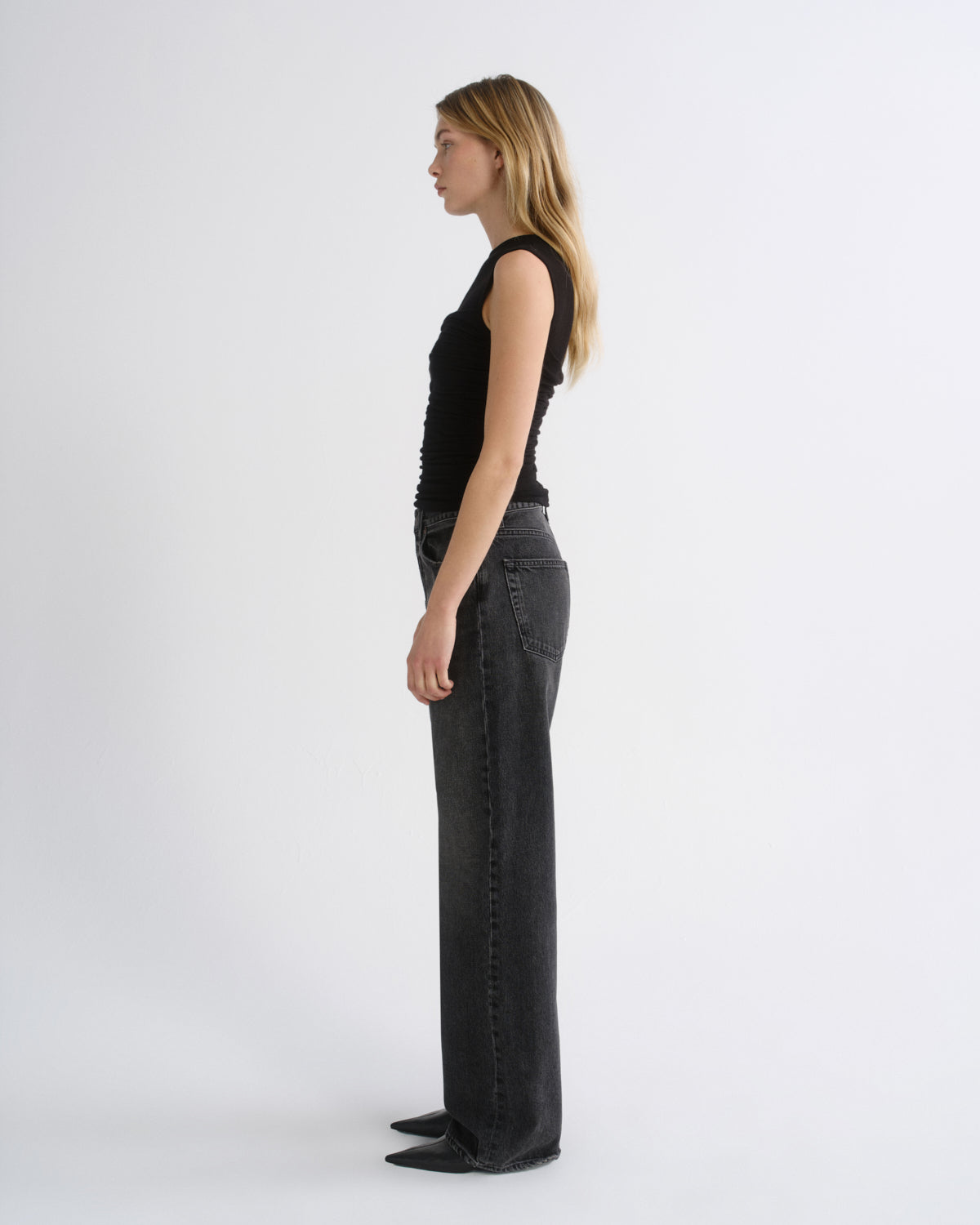 agolde-vintage-loose-jeans-translation-low-rise-schwarz image 4