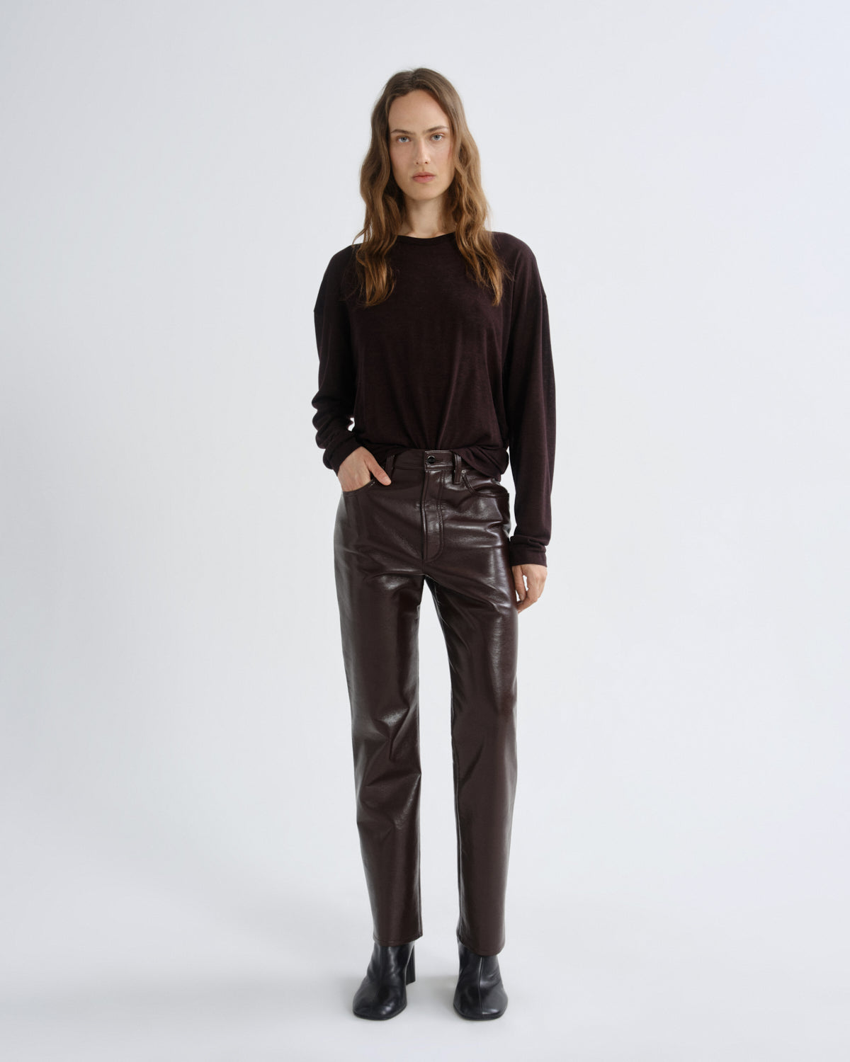 agolde-sasha-tee-tencel-ristretto-langarm image 3