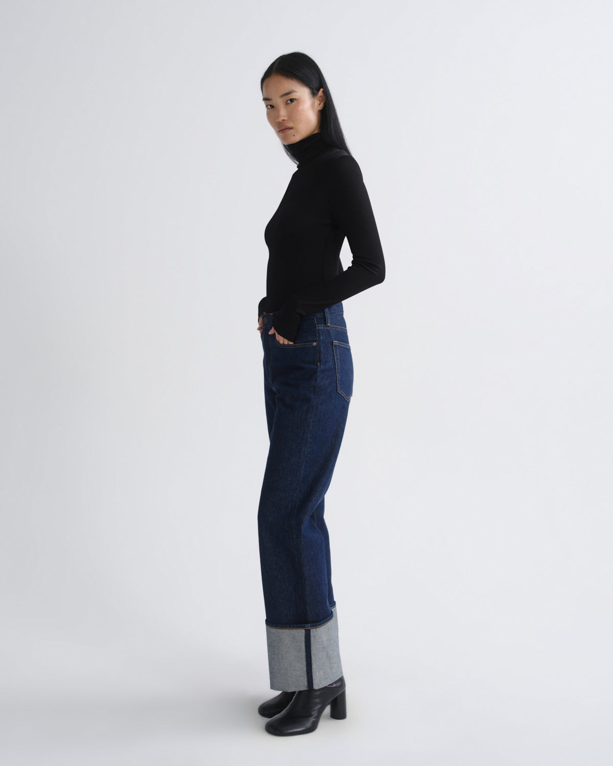 agolde-caryle-turtleneck-rollkragen-schwarz-damen image 4
