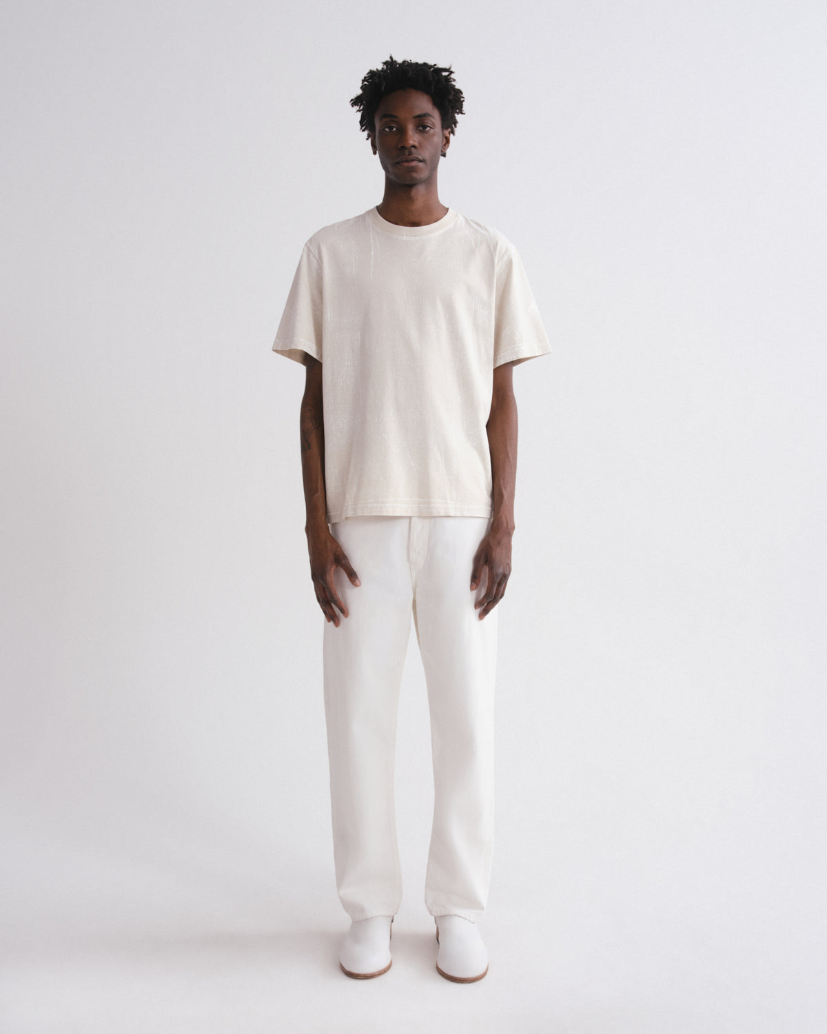 agolde-asha-mock-neck-tee-tempo-herren-offwhite image 3