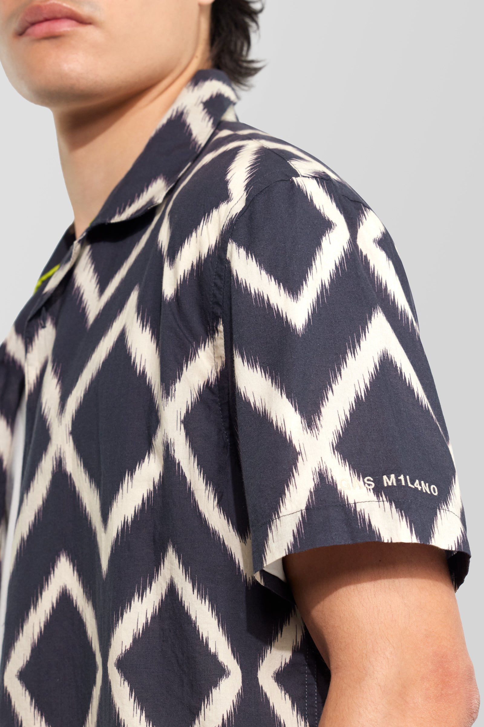 gas-resort-shirt-rev-3929-herren-kurzarmhemd-print image 2