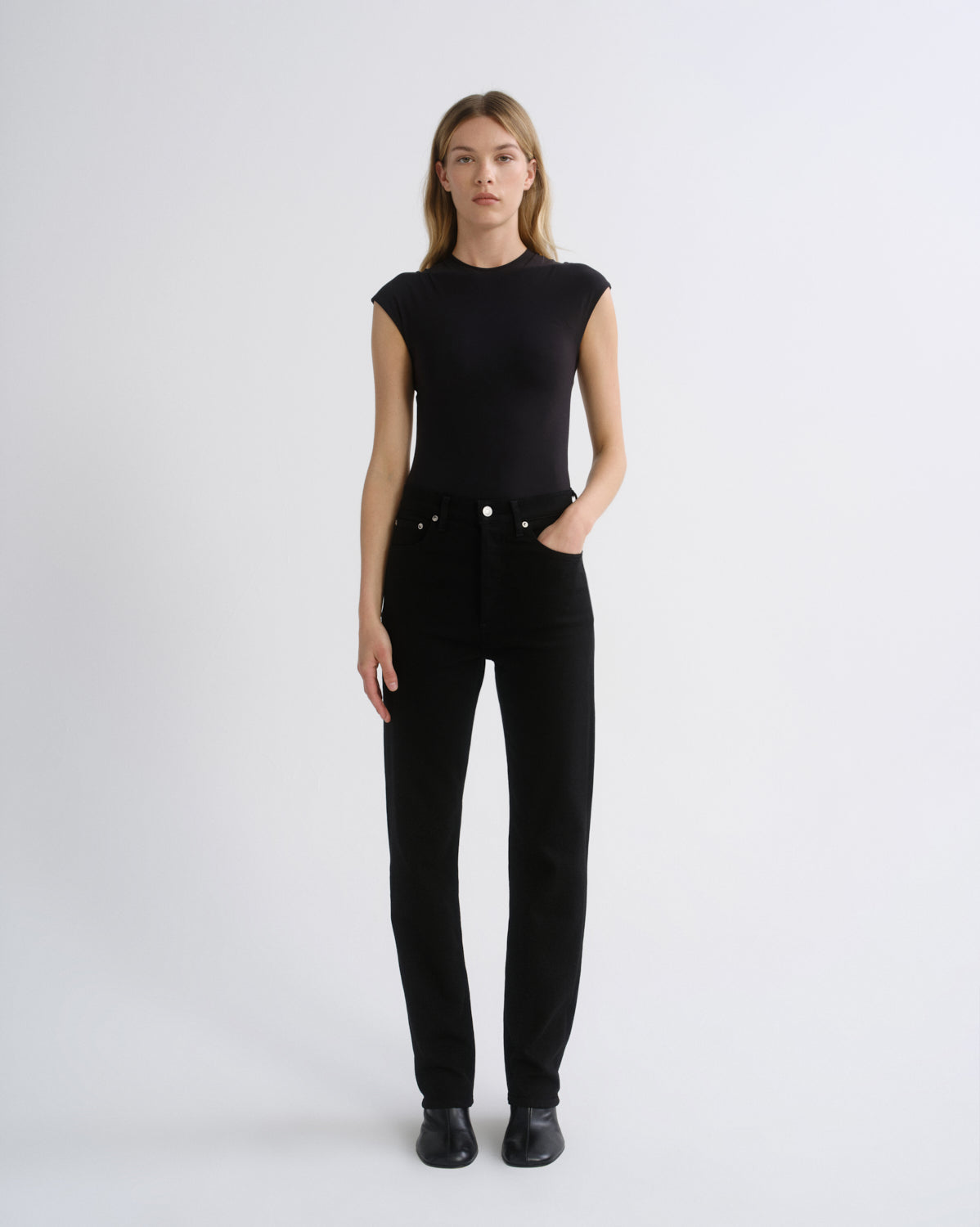 agolde-90-s-pinch-waist-jeans-cover-schwarz image 1