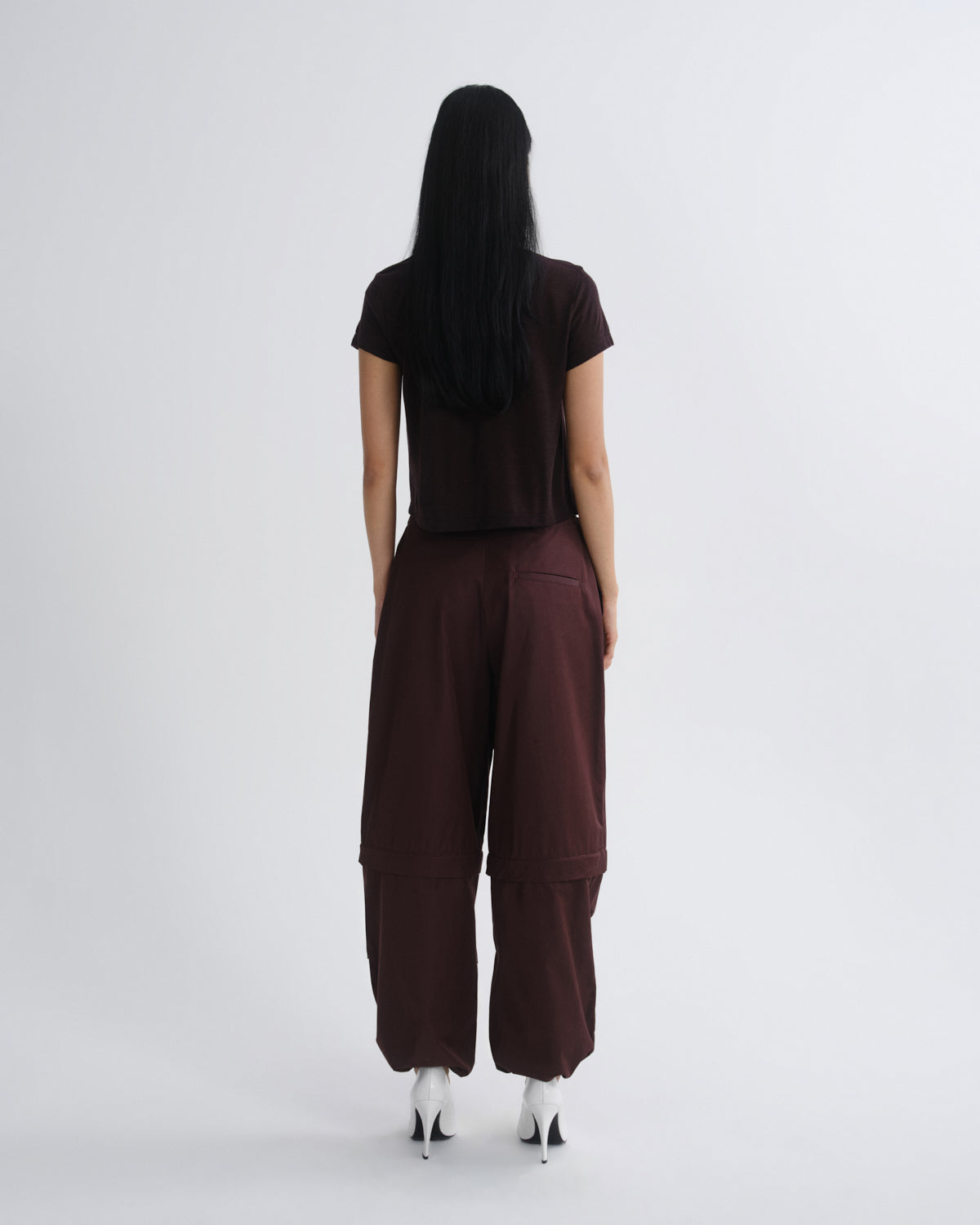 agolde-coulson-parachute-hose-cordovan-burgund image 2