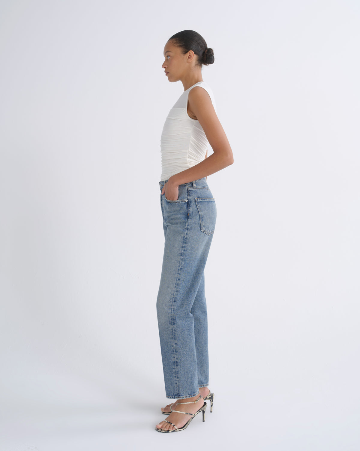 agolde-90-s-pinch-waist-straight-jeans-navigate-blau image 4