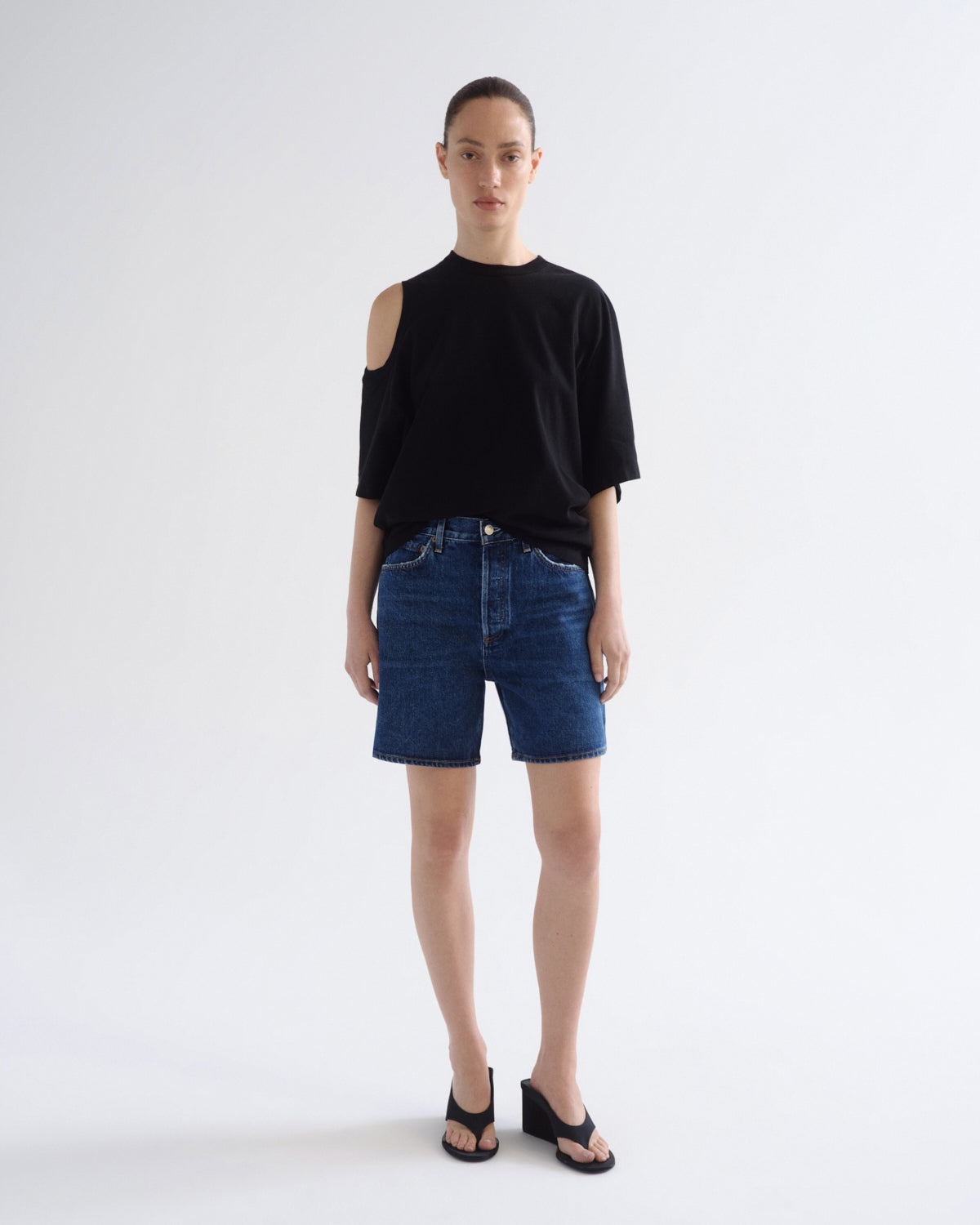 agolde-dame-short-enamour-jeansshorts-indigo-high-rise image 1