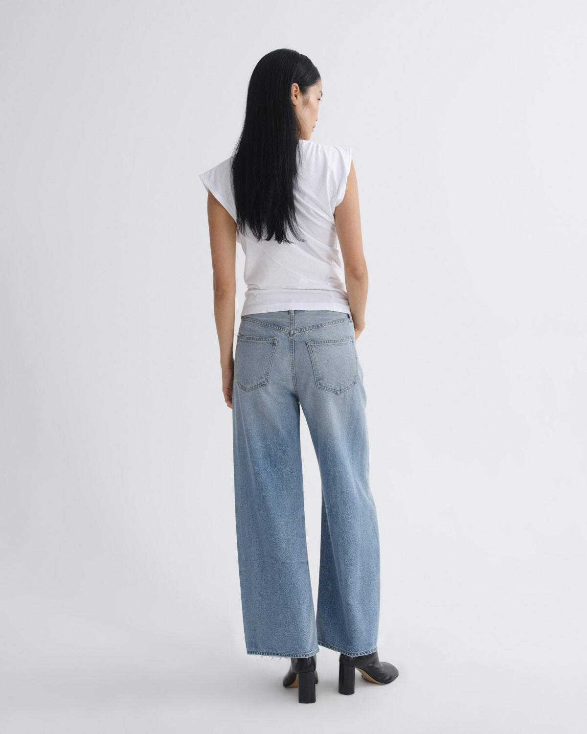 agolde-beth-tee-damen-t-shirt-wei-bio-baumwolle image 2