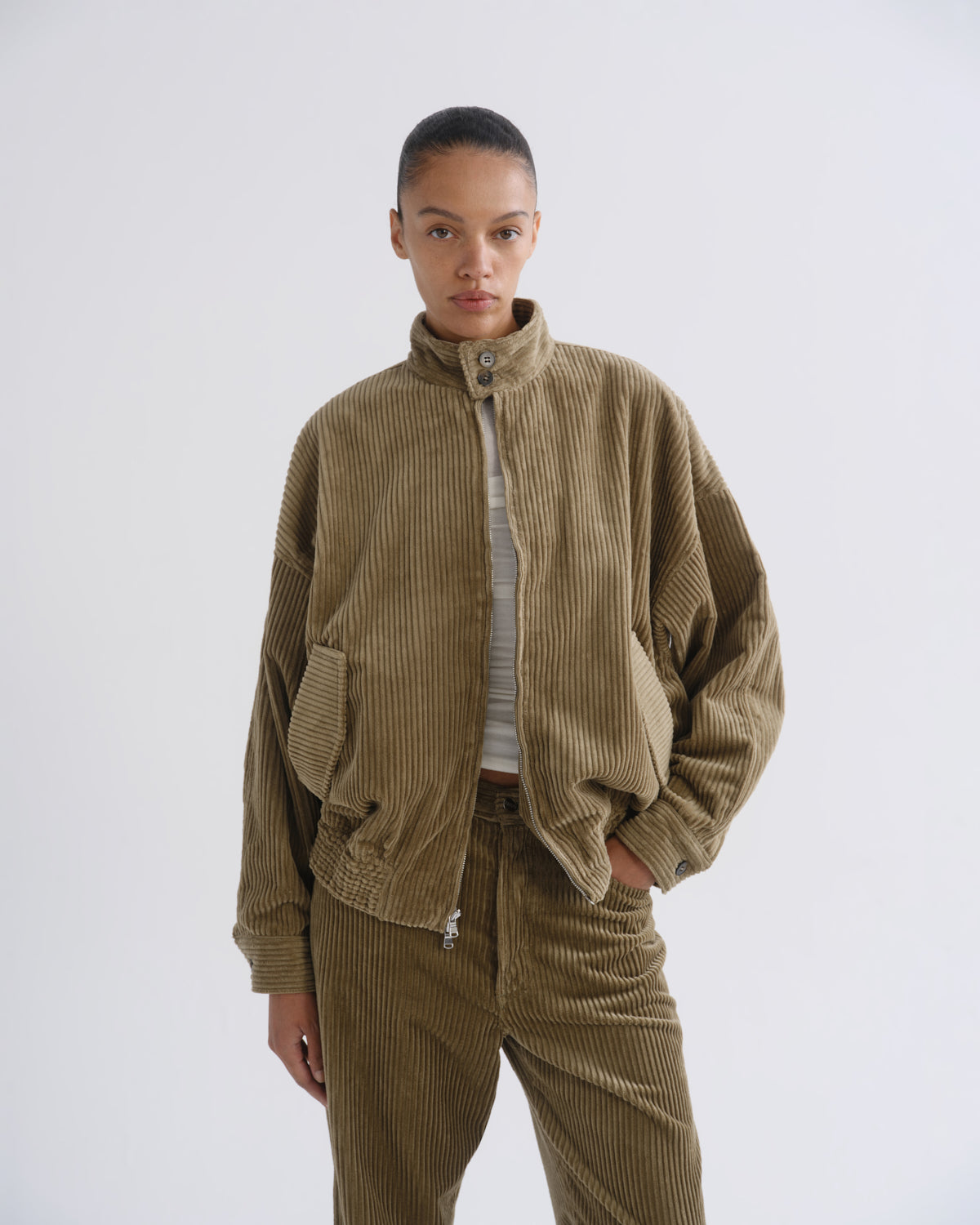 agolde-blair-jacket-cordjacke-french-khaki-damen image 1