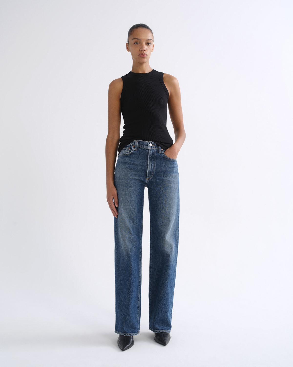 agolde-leigh-tank-top-schwarz-gerippte-baumwolle image 5