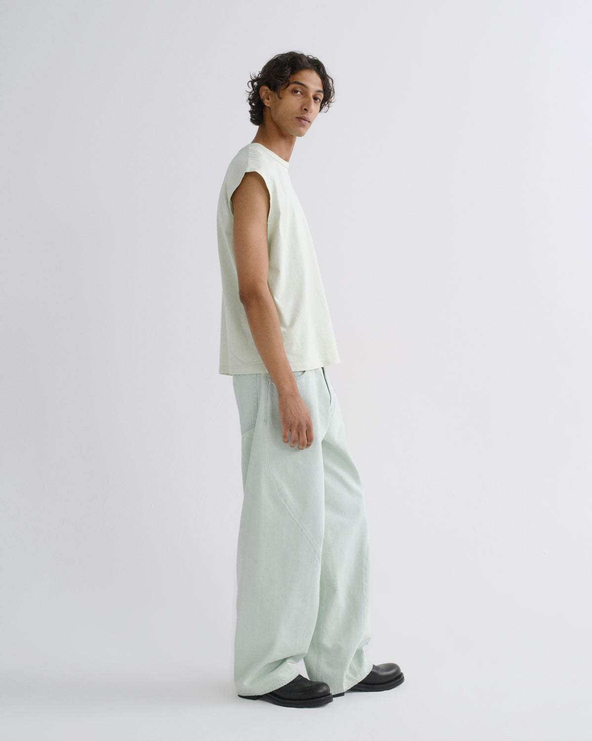 agolde-twist-front-curve-jean-jeans-reform-hellblau-starr image 3