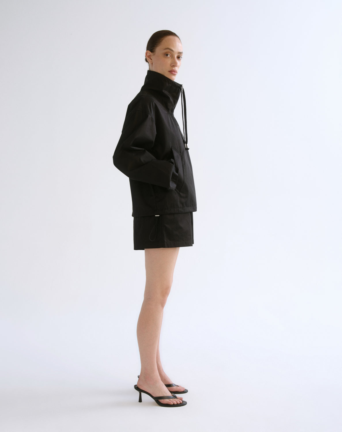 agolde-lydia-nylon-popover-anorak-jacke-schwarz-damen image 3