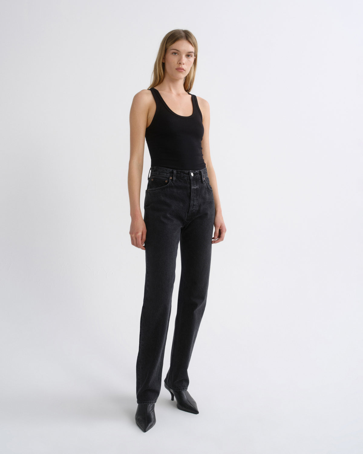 agolde-90-s-pinch-waist-jeans-straight-vanta-schwarz-long image 3