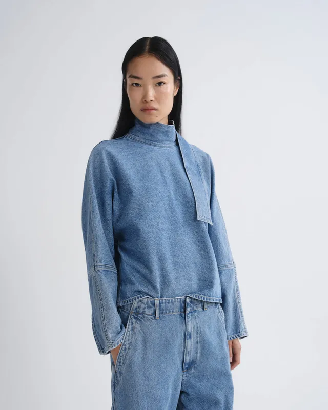 agolde-kembra-top-weightless-magnify-indigo-langarm image 1