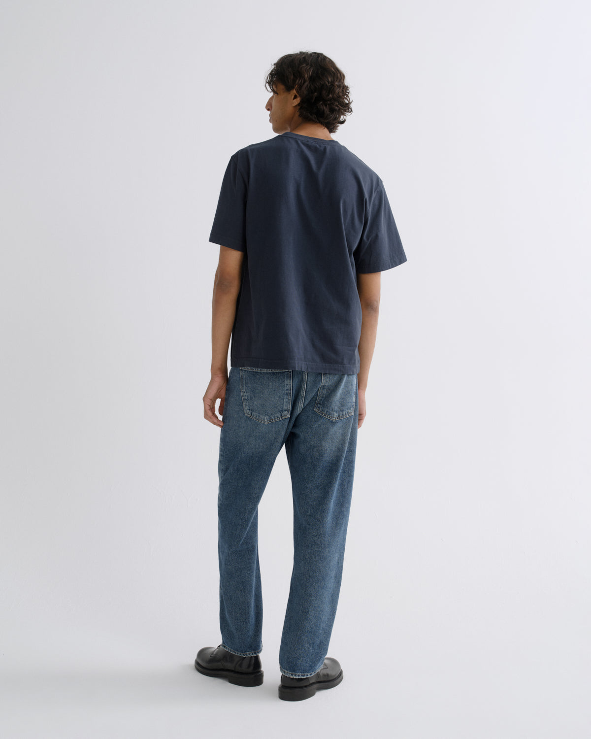 agolde-asha-mock-neck-tee-lyon-blaues-t-shirt image 2