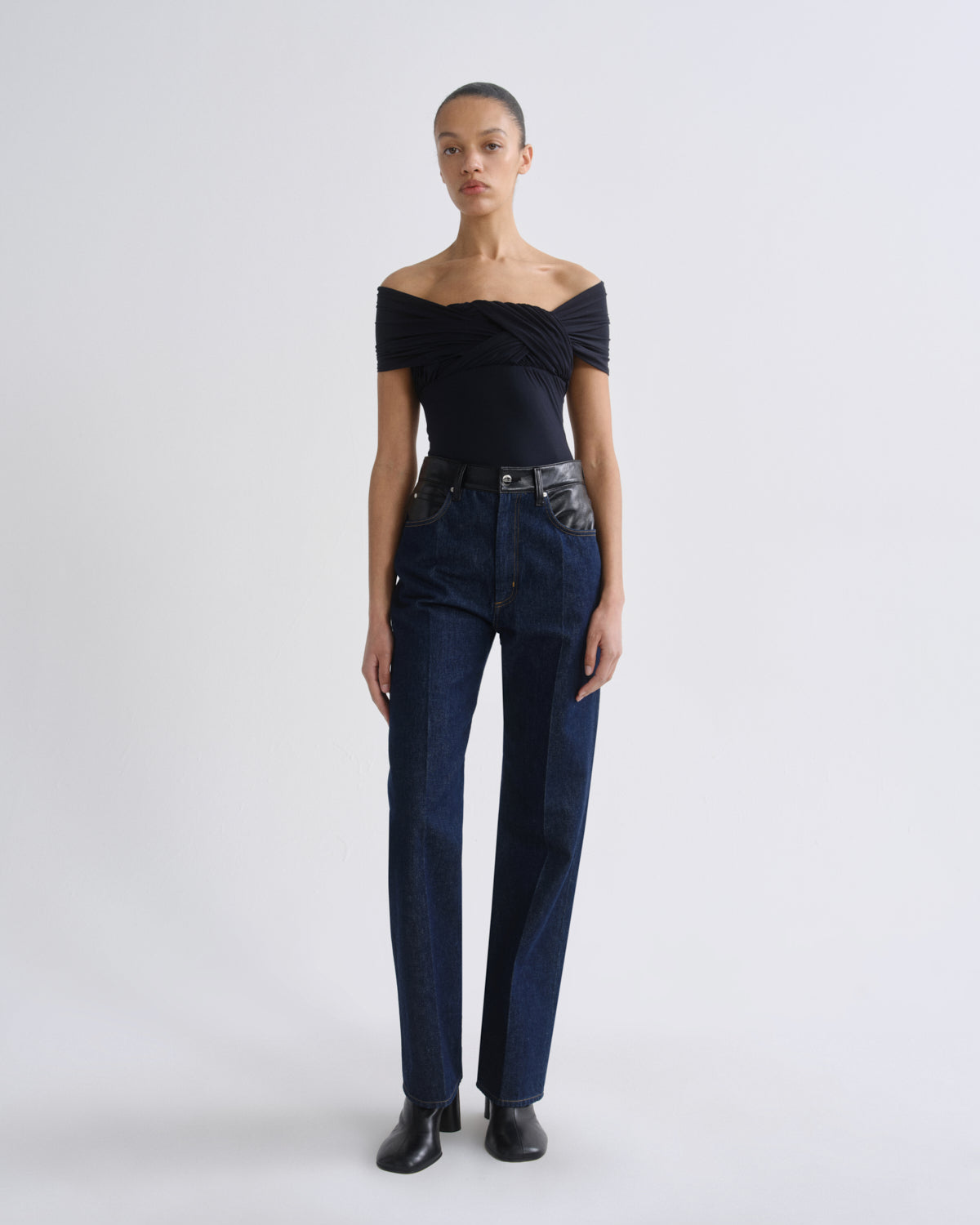 agolde-stam-bodysuit-navy-body-dunkelblau image 5