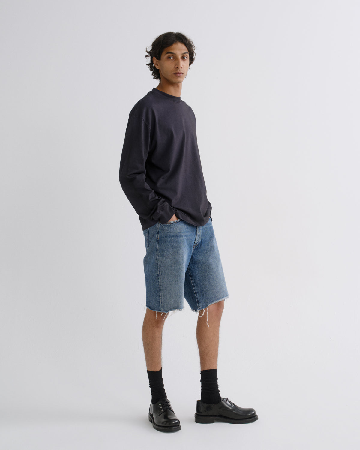 agolde-anson-short-shorts-guide-indigo-herren image 3