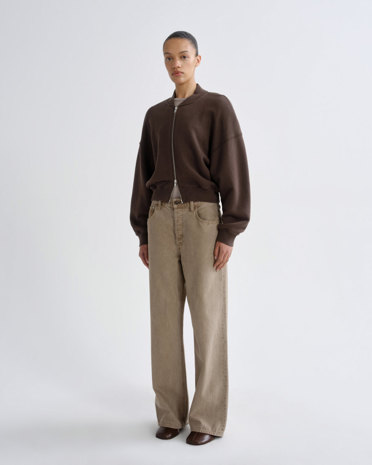 agolde-tess-sweatshirt-bracken-damen-sweatshirt-braun image 5