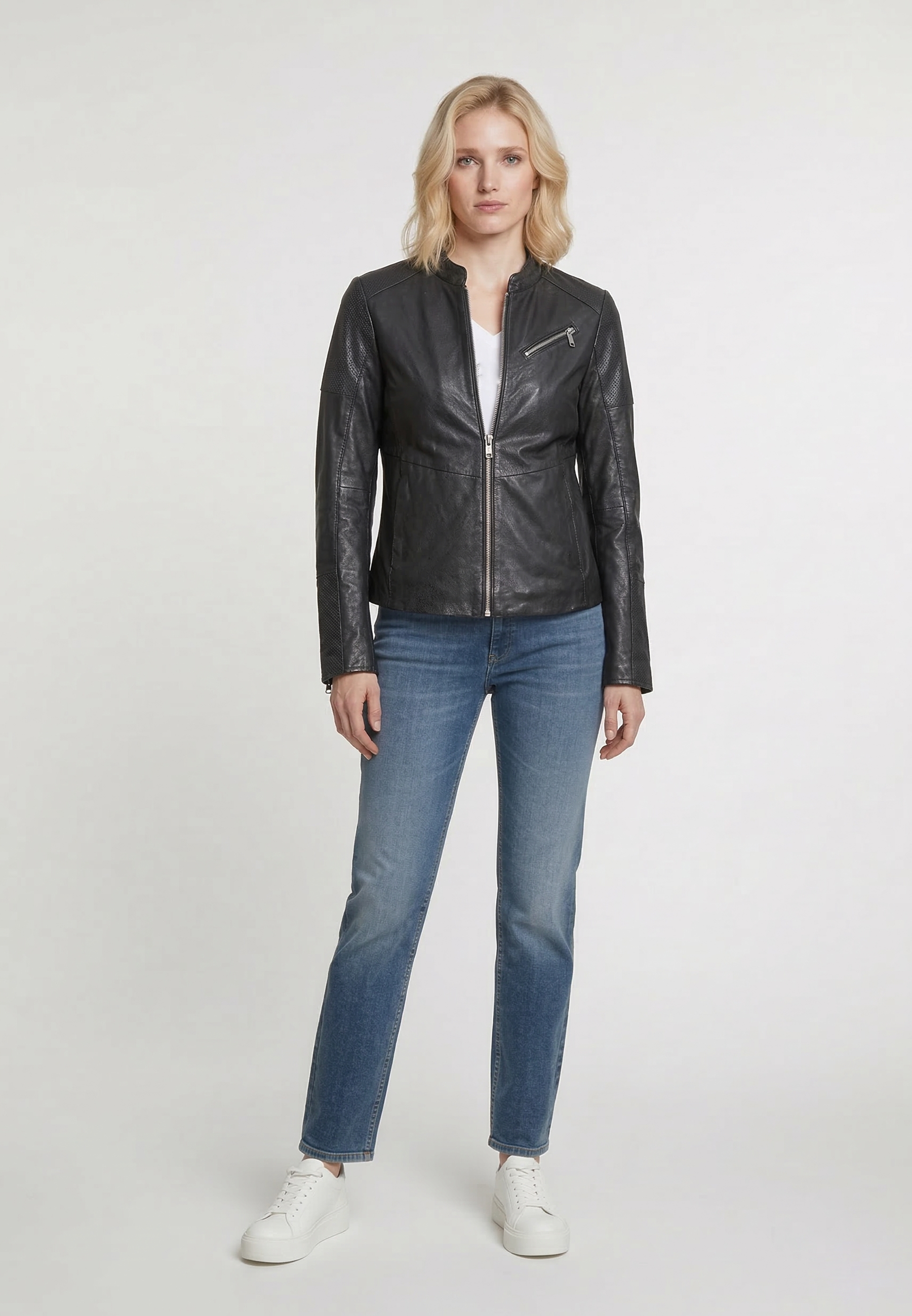 kaporal-isa-lederjacke-schwarz-damen-slim image 1