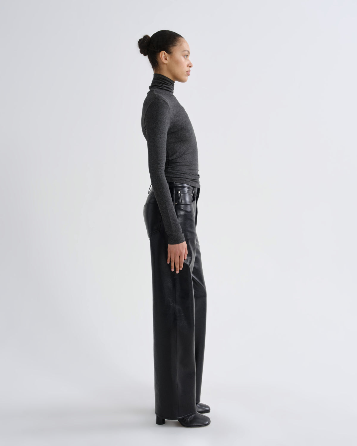 agolde-pascale-turtleneck-rollkragenpullover-charcoal image 3
