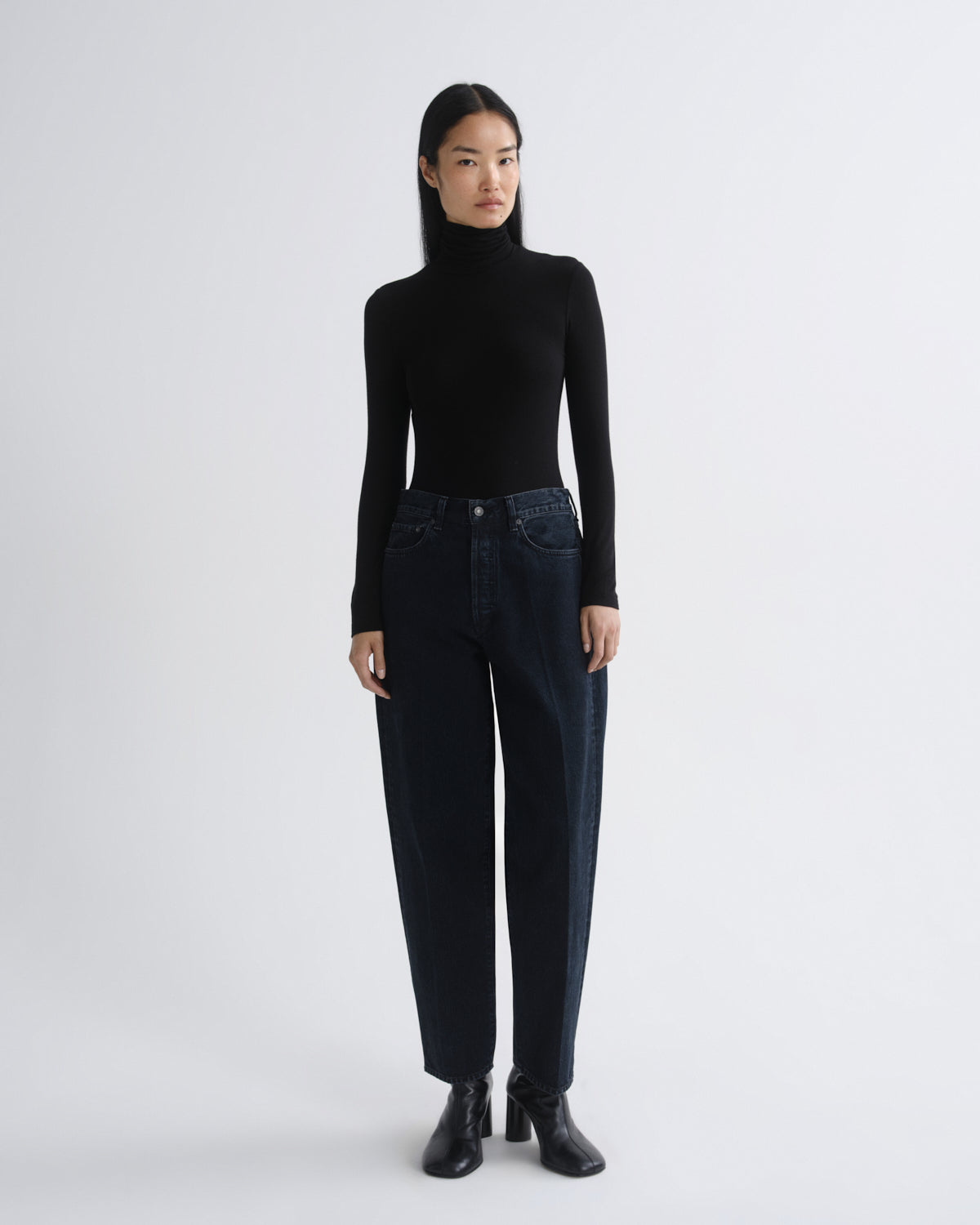agolde-pascale-turtleneck-damen-pullover-schwarz-rollkragen image 5