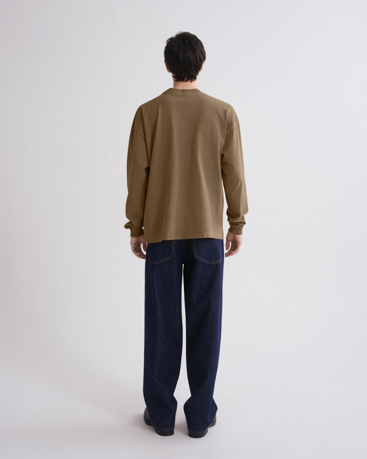 agolde-lucan-long-sleeve-tee-langarmshirt-trail-khaki image 2