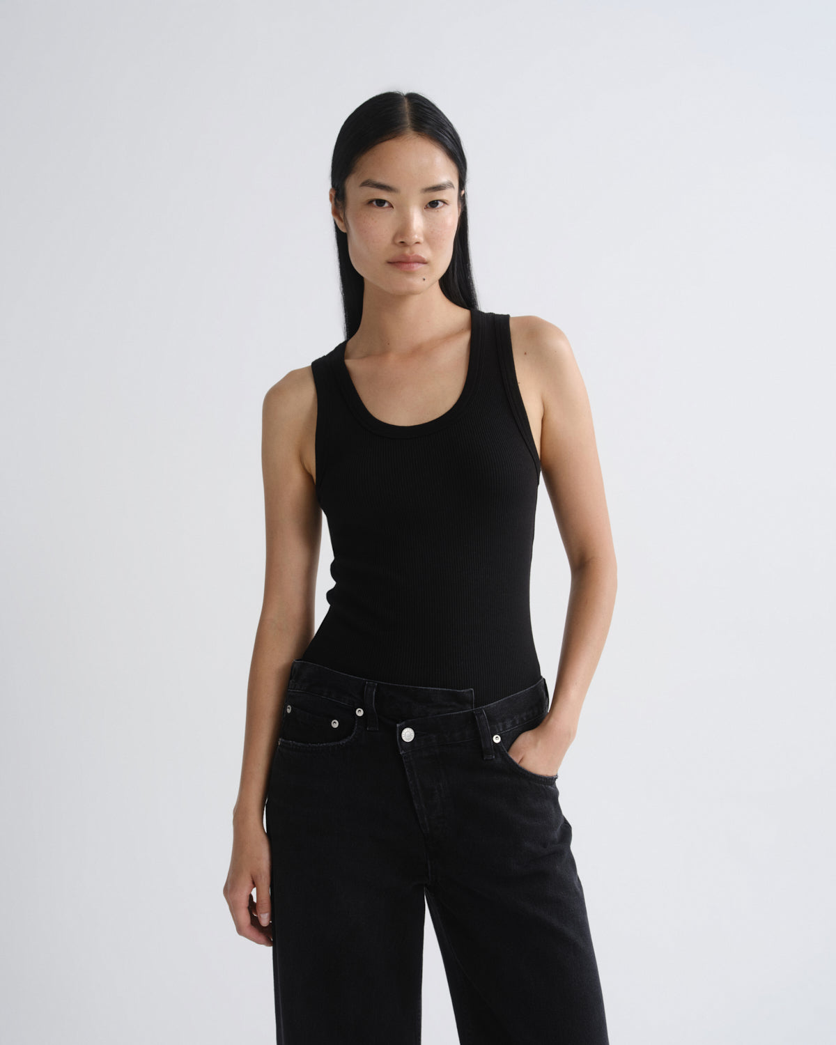 agolde-poppy-tank-top-schwarz-bio-baumwolle-ripp image 1