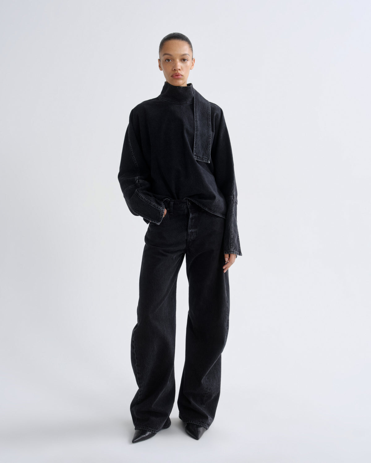 agolde-spiral-jean-weightless-jeans-vanta-schwarz image 1