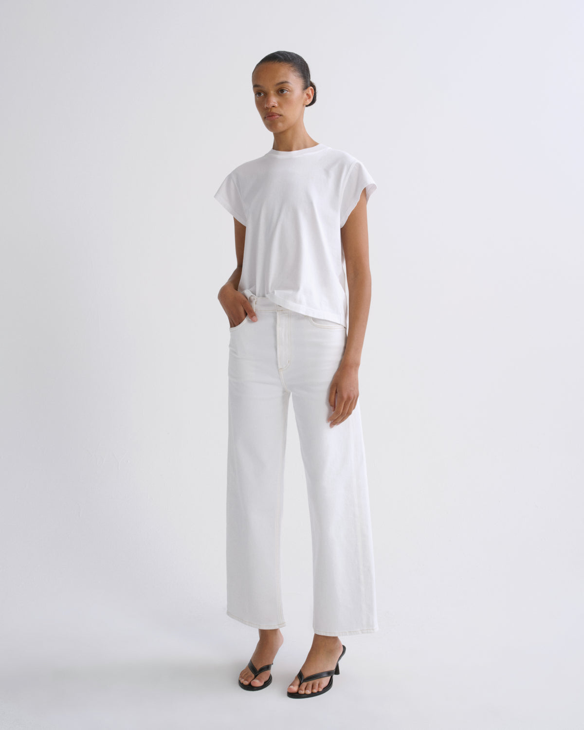 agolde-ren-jean-stretch-jeans-white-wash-cropped-wei image 4