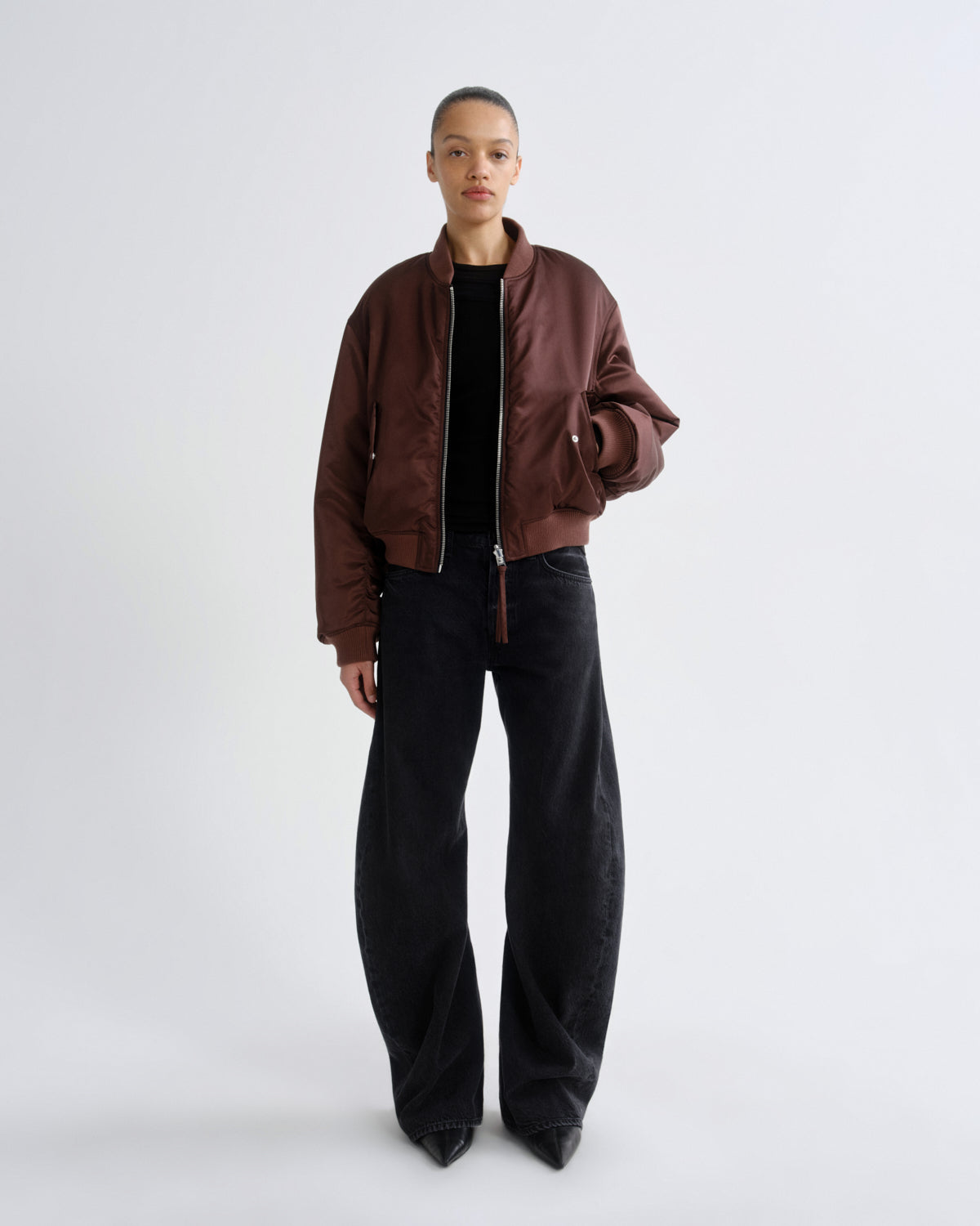 agolde-frankie-reversible-bomber-bomberjacke-morello-braun image 5