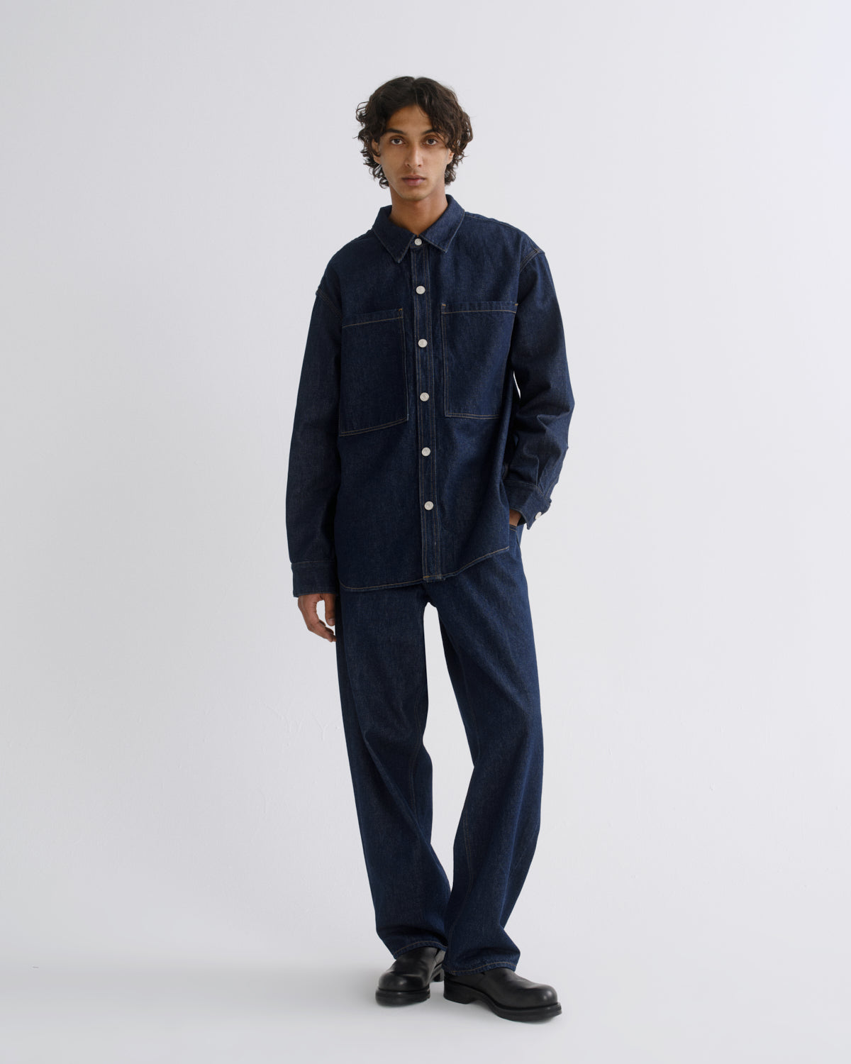agolde-atticus-shirt-rinse-jeanshemd-eco-indigo image 3