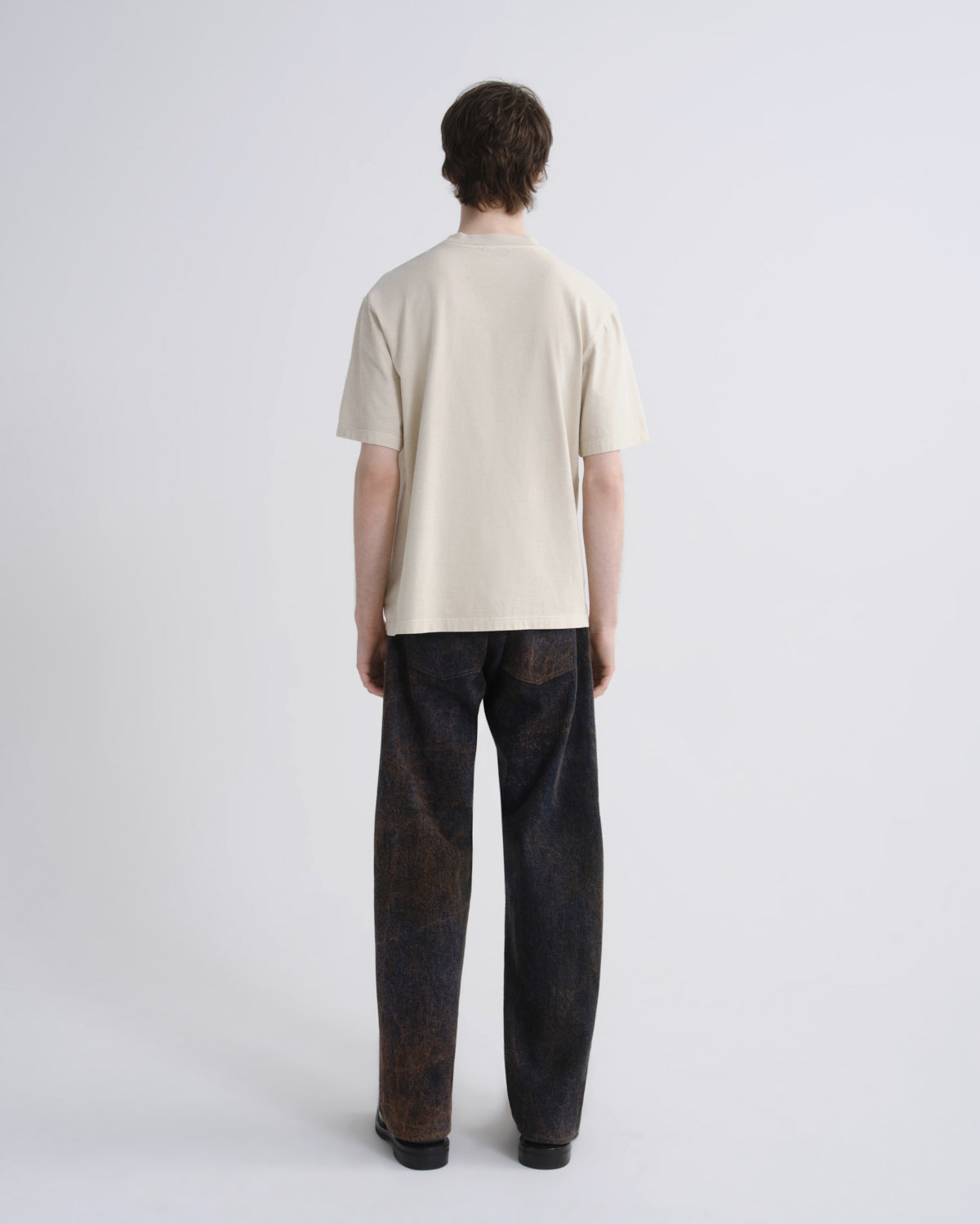 agolde-asha-mock-neck-tee-t-shirt-brown-rice-beige image 2